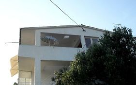 Apartments Maestral